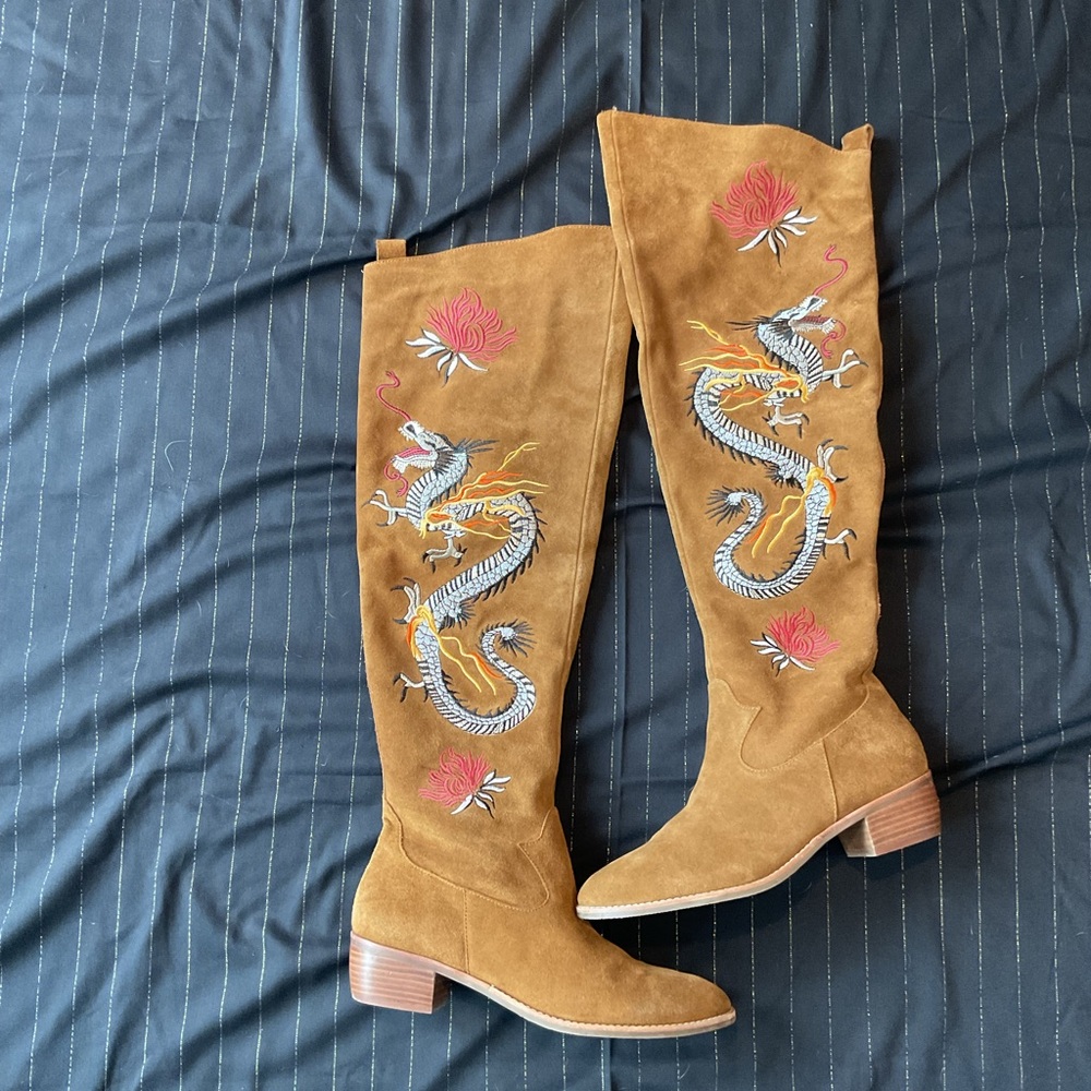 Vintage Embroidered Suede Tan Knee-High Boots Cheryl Crow 9.5 - Picture 7 of 7